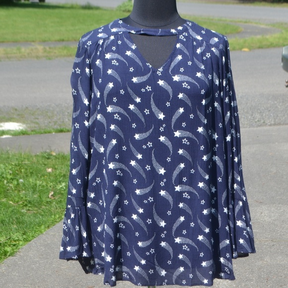 Lane Bryant Tops - NWT Lane Bryant 16, 18 Shooting Start Print Blouse